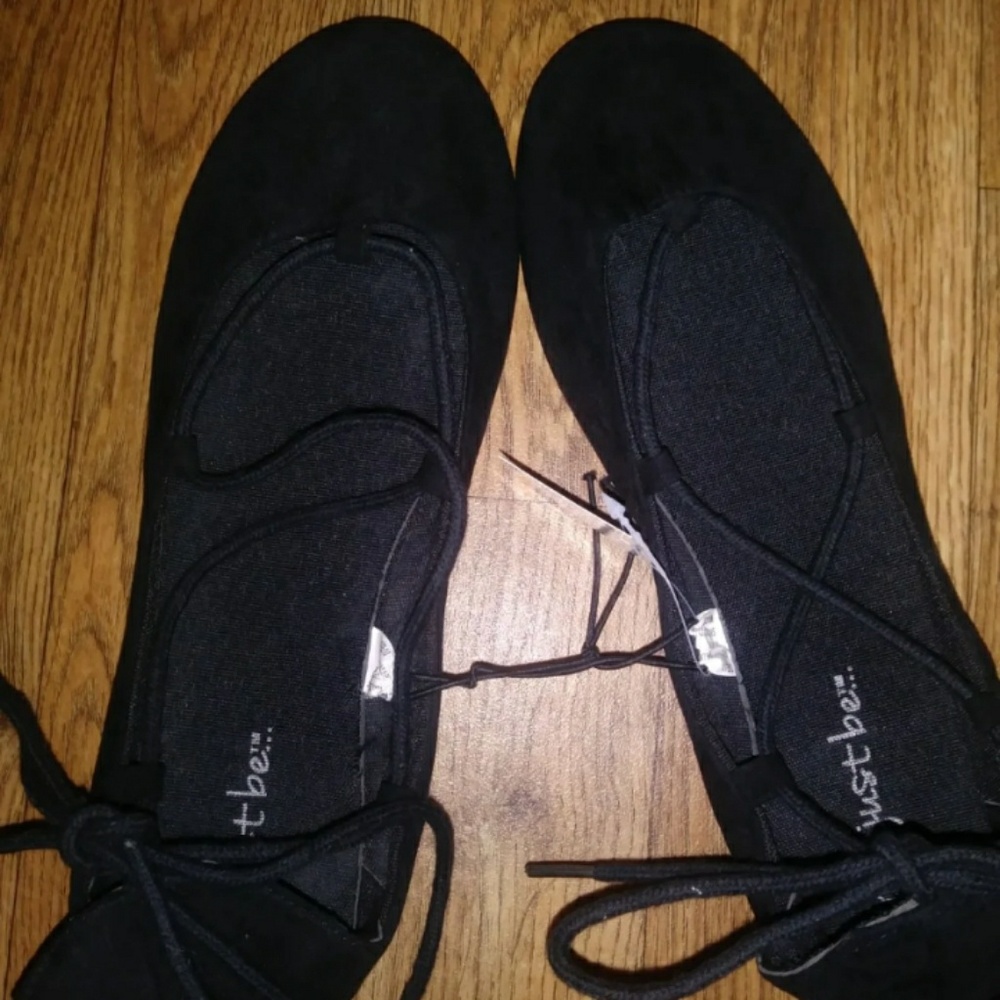 Tie up ankle flats